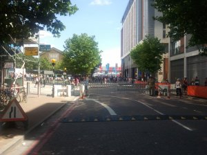 Spiele hinter Gittern.