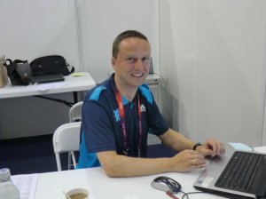 Regel Nr.1: Abstand Schläger-Kaffee > 1m